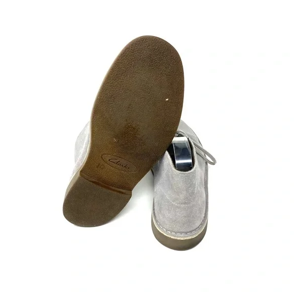 Clarks Chukka Boots - Picture 3 of 7